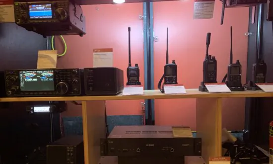 Amateur Radio Enthusiasts Gather at the Ham Radio Convention ‘Pacificon’