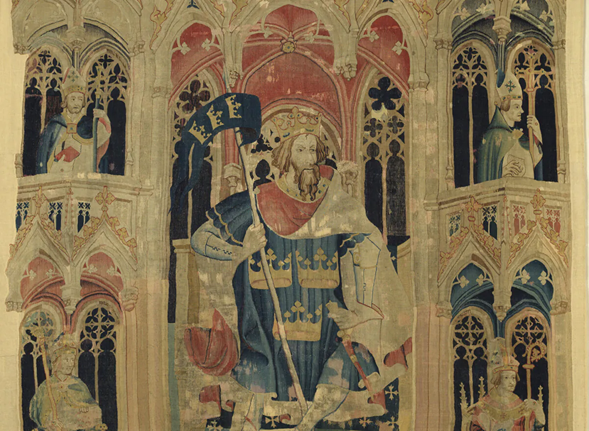 Detail of "King Arthur ” (from the “Nine Heroes Tapestries”), circa 1400–1410, South Netherlandish. The Cloisters, The Metropolitan Museum of Art, New York City. (Public Domain)