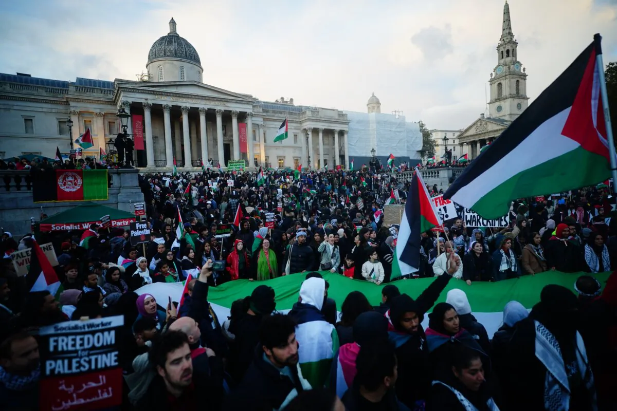 People at a pro-Palestinian rally calling for a ceasefire in Gaza in Trafalgar Square, London, on Nov. 4, 2023. (Victoria Jones/PA Wire)