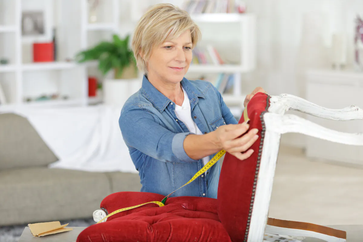 The cost and time involved is much less than decorating. (Dreamstime/TNS)
