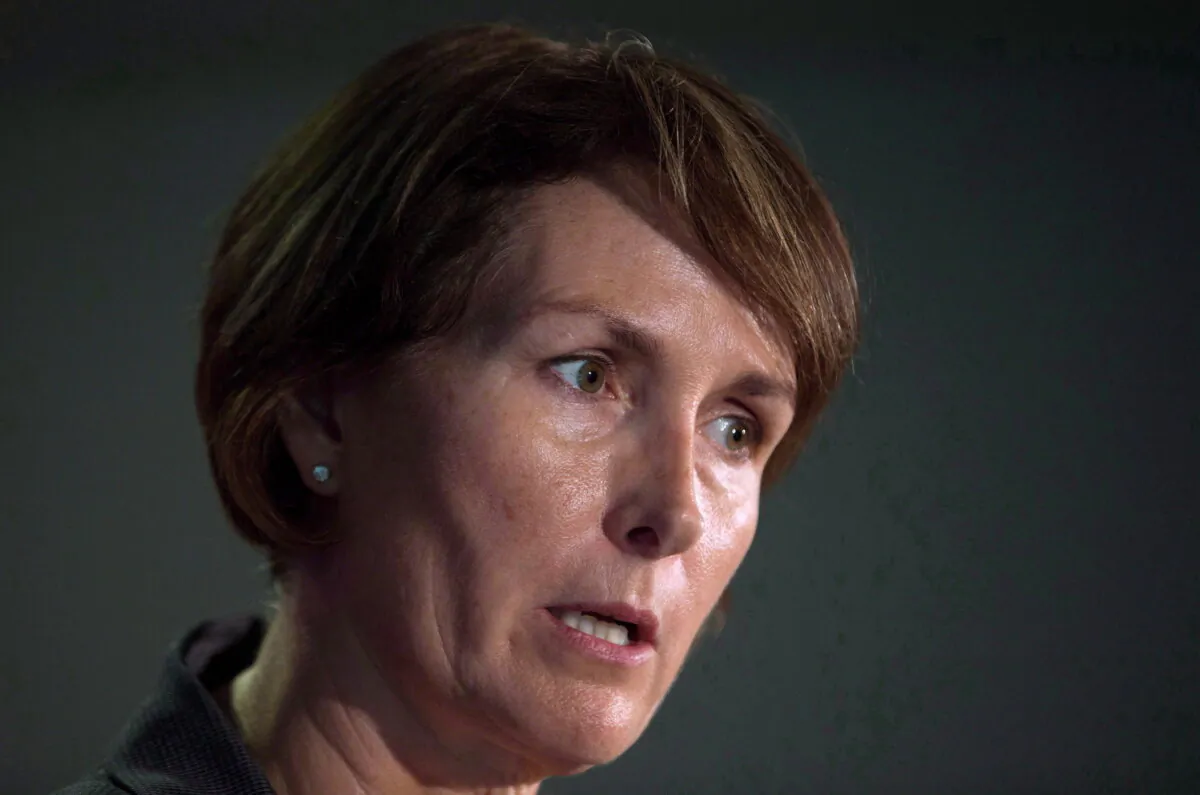 B.C. Representative for Children and Youth Mary Ellen Turpel-Lafond speaks during a news conference after releasing a joint report with the B.C. Information and Privacy Commissioner about cyberbullying, in Vancouver, B.C., on Nov. 13, 2015. (Darryl Dyck/The Canadian Press)
