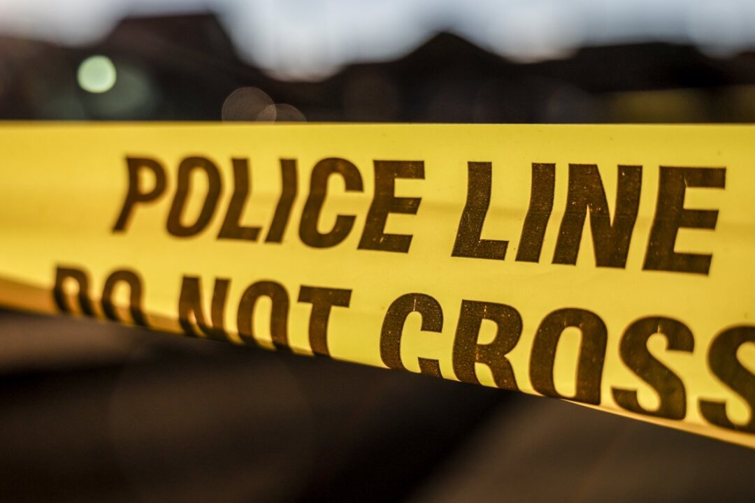 4 Students Were Wounded In A Drive-by Shooting Outside An Atlanta High 