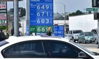 Crude Oil Prices Decline Amid Unexpected US Inventory Buildup