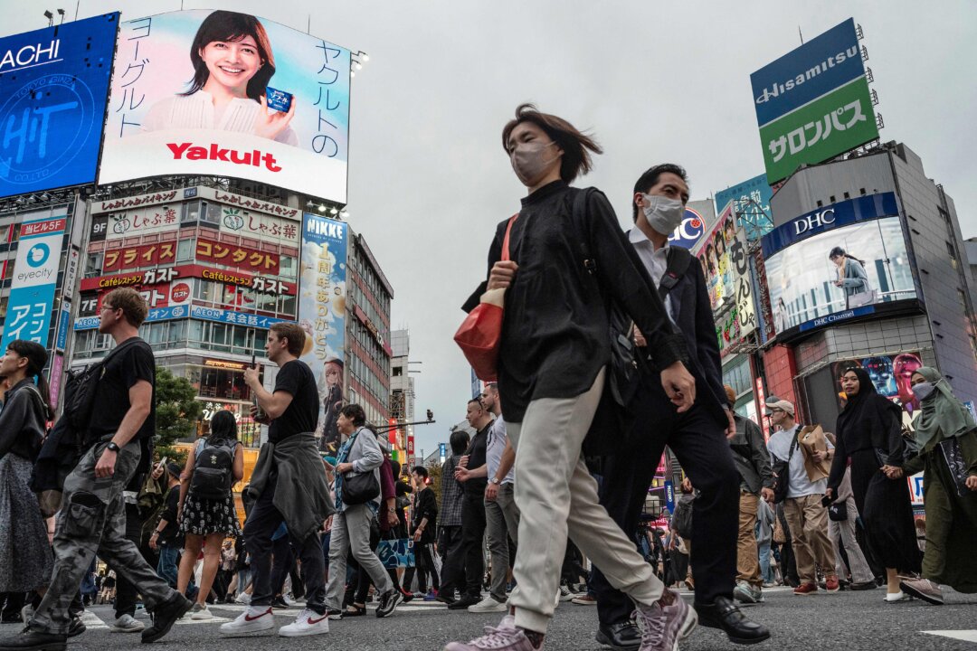 Japan Sees Significant Rise in Wealthy Chinese Immigrants