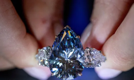Vivid Blue Diamond Sells for Nearly $44 Million at Christie’s Auction