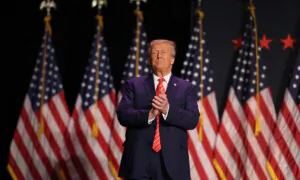 Trump Holds ‘Make America Great Again Rally’ in Miami During 3rd GOP Debate