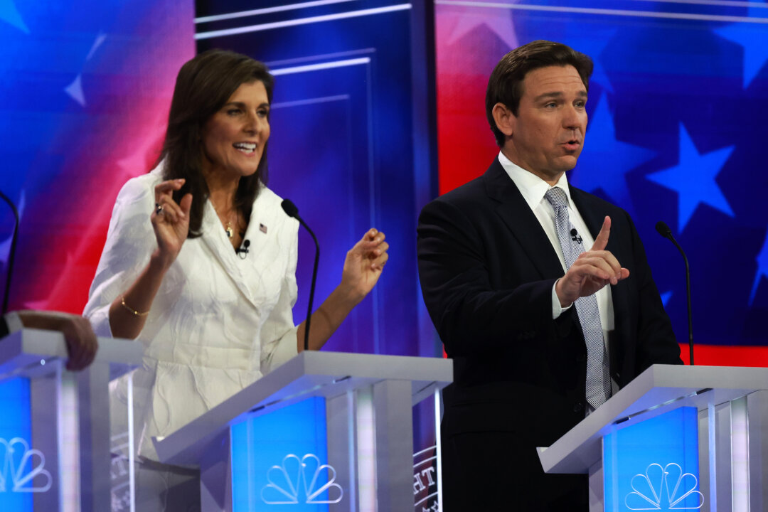 ThePatriotLight - Here’s What To Watch For In DeSantis, Haley Debate ...