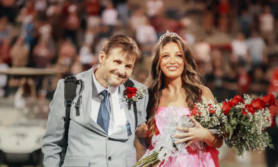 Frail Father Battling Cancer Walks His Daughter to Be Crowned Homecoming Queen