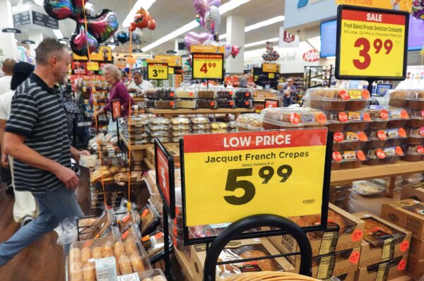US Households Expect Inflation to Stay Above 3 Percent in Year Ahead: New York Fed