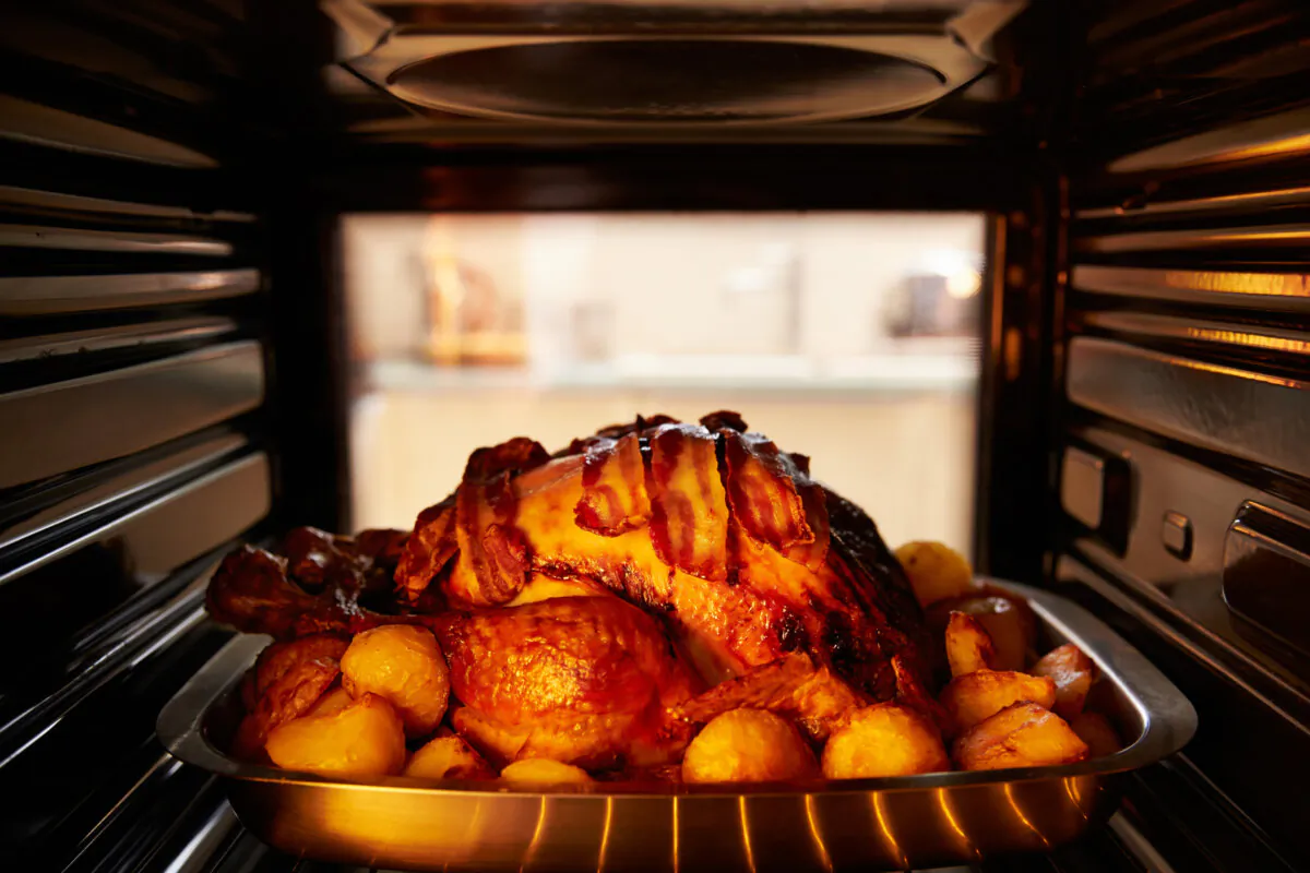 Before you start basting the turkey and preparing the stuffing, it’s good to get your kitchen in as good a shape as possible. (Monkey Business Images/Dreamstime/TNS)
