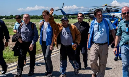 Father of Liverpool Soccer Star Diaz Not Leaving Colombia After Kidnapping