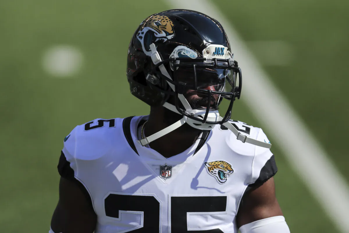 Jacksonville Jaguars cornerback D.J. Hayden (25) during an NFL football game against the Cincinnati Bengals in Cincinnati, Ohio, on Oct. 4, 2020. (Aaron Doster/AP Photo)