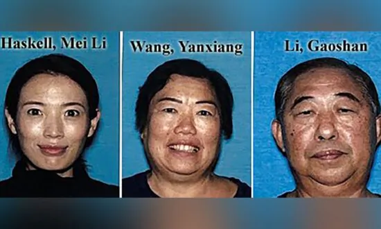 Los Angeles Man Pleads Not Guilty to Killing Wife and Her Parents, Putting Body Parts in Trash