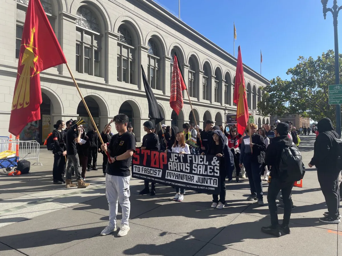 Burmese protesters call on APEC member countries to help stop the mass killings committed by the country’s military regime, in San Francisco, Calif., on Nov. 12, 2023. (Nathan Su/The Epoch Times)