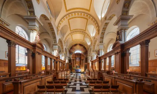 The Great Fire That Sparked Sir Christopher Wren’s Churches