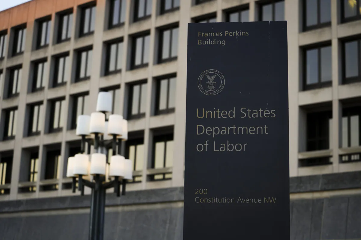 The U.S. Department of Labor building in Washington, on Nov. 13, 2023. (Madalina Vasiliu/The Epoch Times)