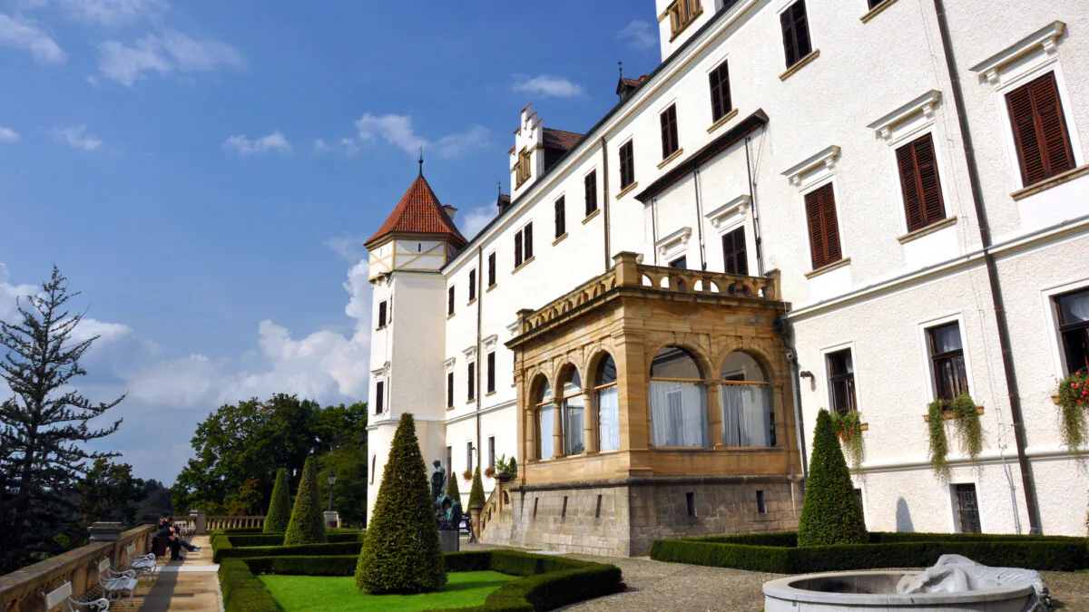 A trip to Konopiště Castle is like visiting a turn-of-the-20th-century time capsule. (Cameron Hewitt/TNS)