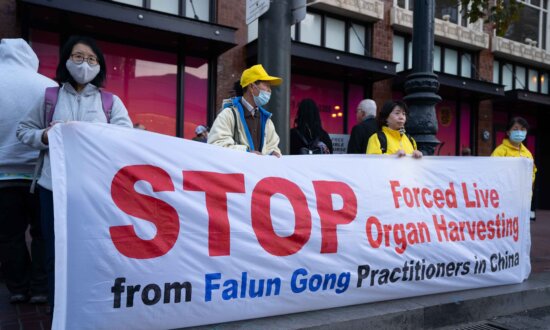 Activists, Falun Gong Practitioners Demand CCP Leader End Human Rights Abuses