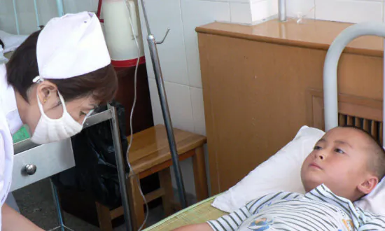 Several Chinese Hospitals Exposed for Providing Fake Birth Certificates for Abducted Babies, Seven Arrested