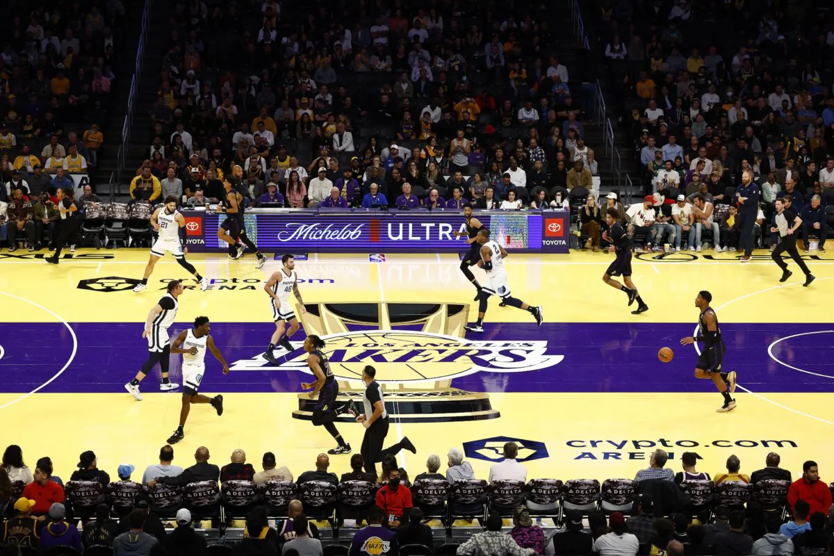 A general view of play between the Memphis Grizzlies and the Los Angeles Lakers during an NBA In-Season Tournament game in Los Angeles on Nov. 14, 2023. (Ronald Martinez/Getty Images)
