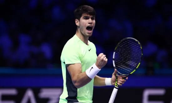 Alcaraz Beats Ranting Rublev, Medvedev Through to Semi-Finals
