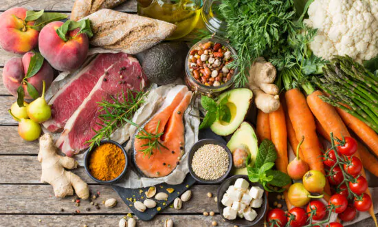 Healthy Diet Slows Prostate Cancer