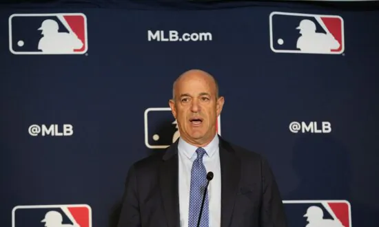 MLB Owners Approve A’s Move From Oakland to Las Vegas, With a New Ballpark to Open in 2028