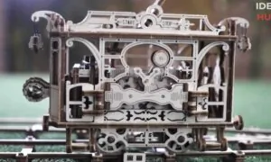 Making a Wind-Up Model City Tram