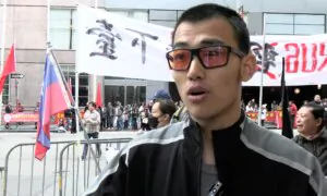 ‘You Have No Right to Rule Over Us’: Chinese Demonstrator to Xi Jinping Outside APEC Summit