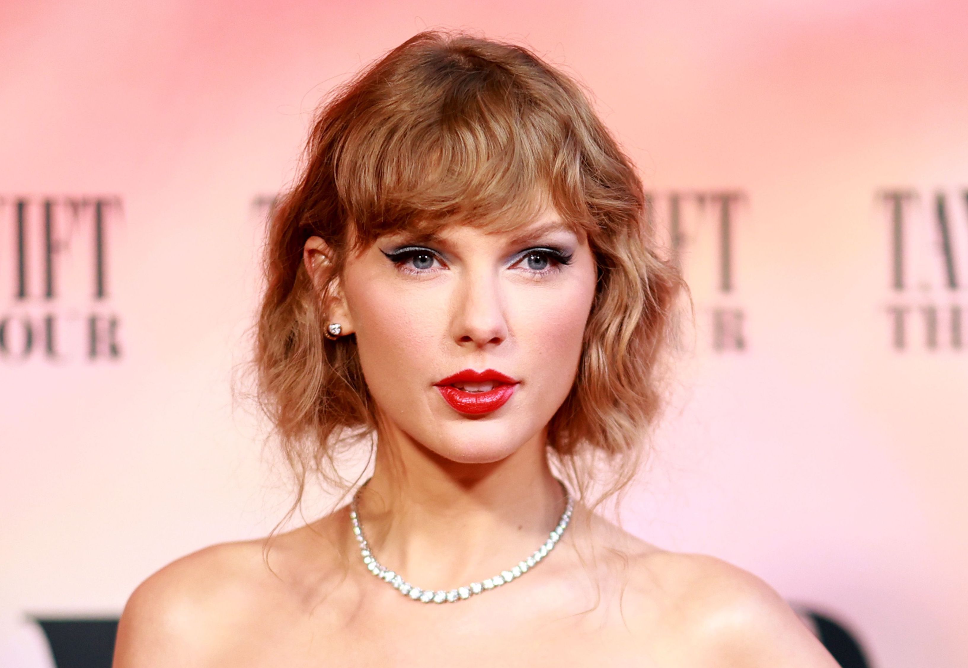 Texas lawmakers ban bots that buy concert tickets after Taylor