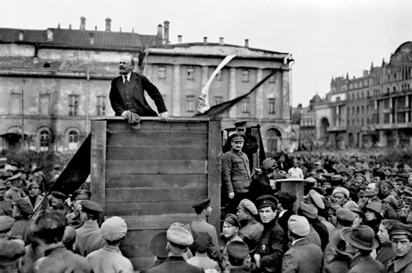The Day that Turned Russia Red