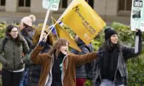 Public Sector Strike: Quebec Government Calls on Unions to Submit Counter-Offer