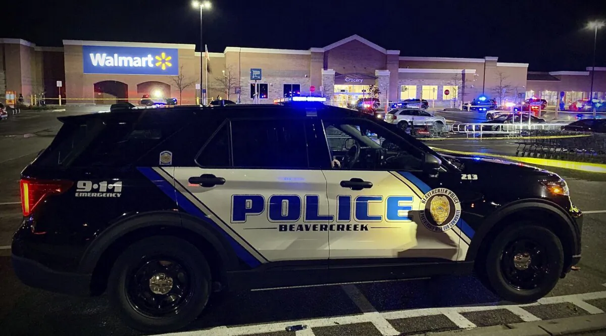Police respond to the scene of a shooting in Beavercreek, Ohio, on Nov. 20, 2023. (Marshall Gorby/Dayton Daily News via AP)