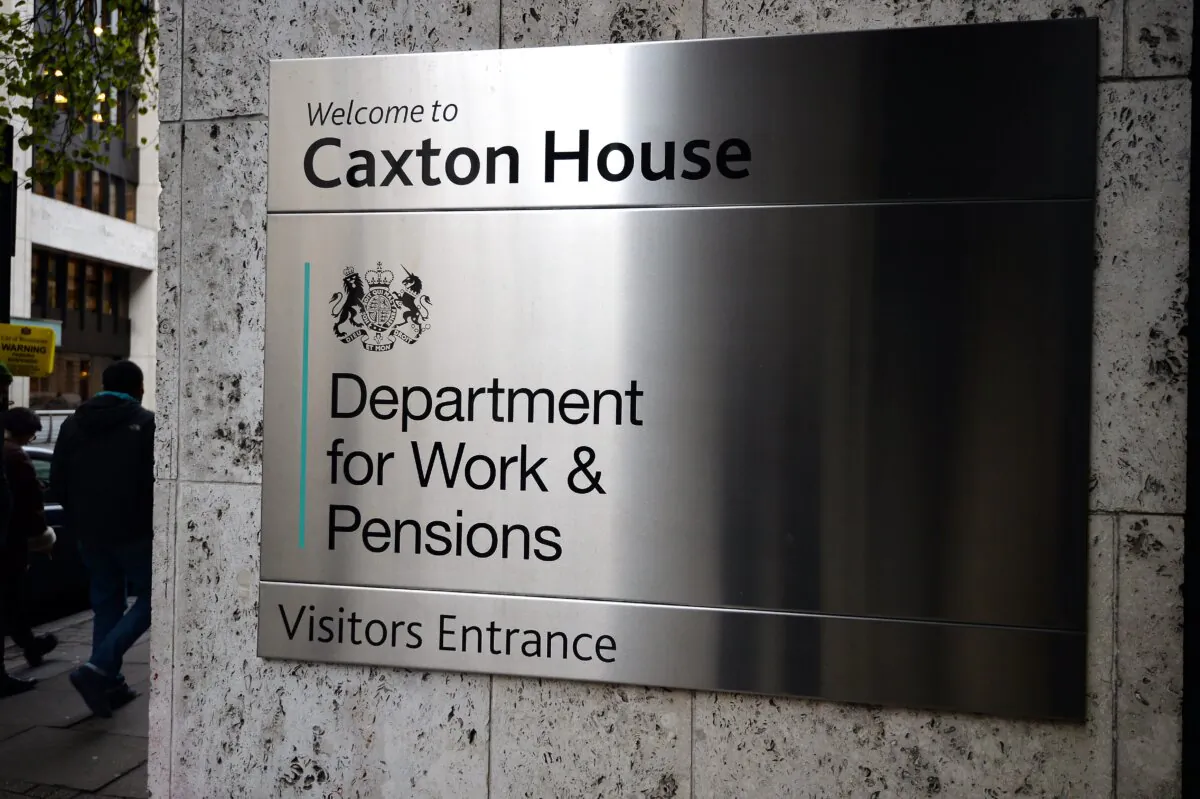 File photo dated 18/12/2014 of the Department for Work & Pensions office in London. (John Stillwell/PA Wire)