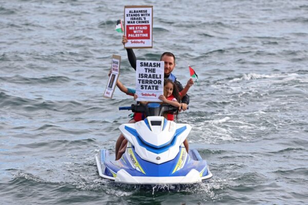 Epoch Times Photo
