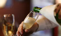 The Best Way to Enjoy Sparkling Wine