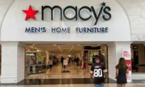Macy’s and Target Give Cautious Sales Forecasts, Suggesting Consumer Spending Slowdown
