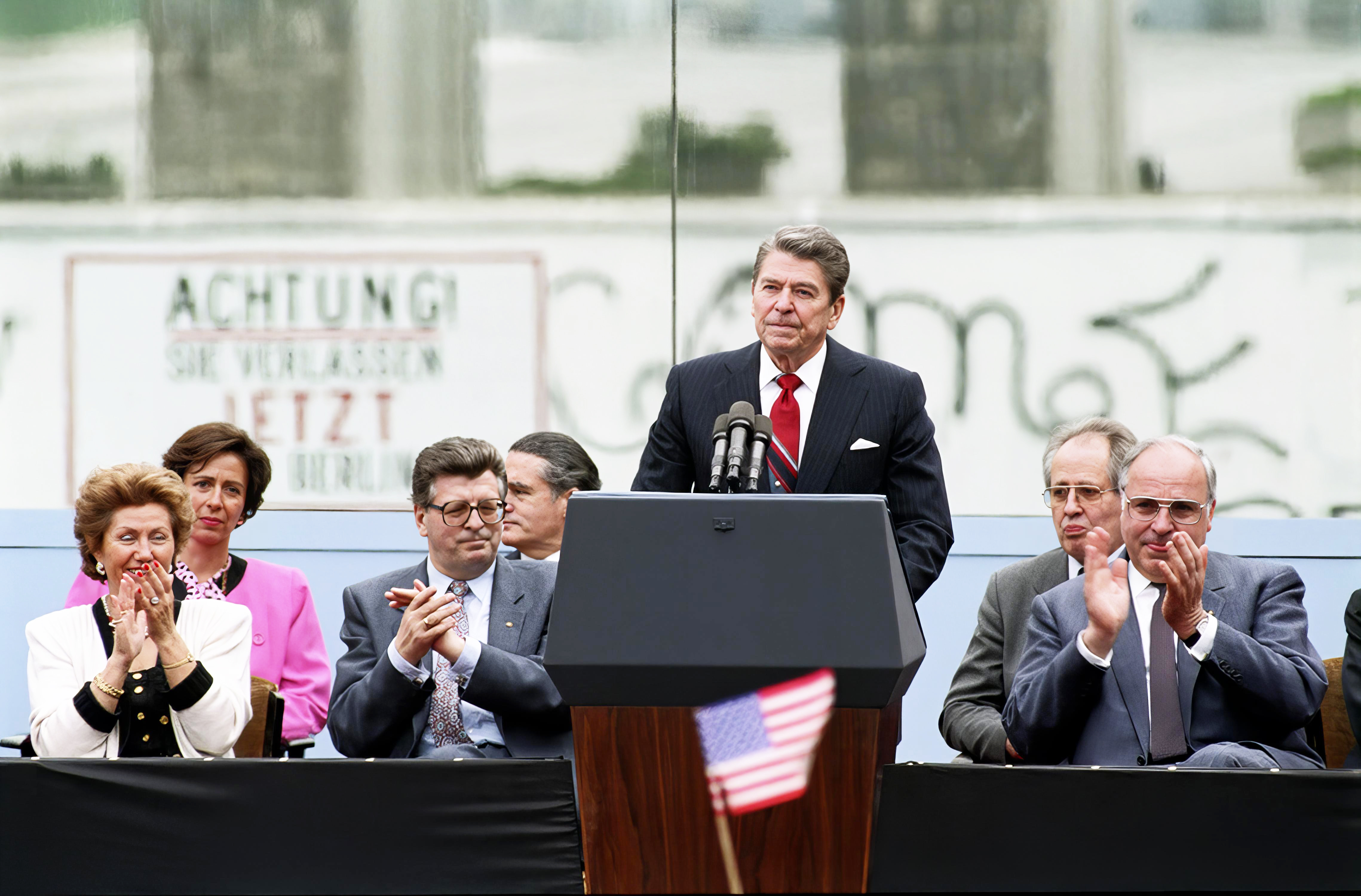 Epoch Times Photo