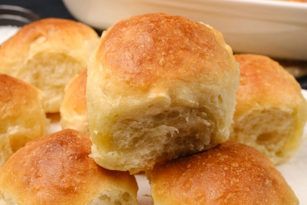 Easy Dinner Rolls Less Than 1 Hour The Epoch Times   Id5535092 Dinner Rolls Vertical 2 1560x2340 1 1080x720 