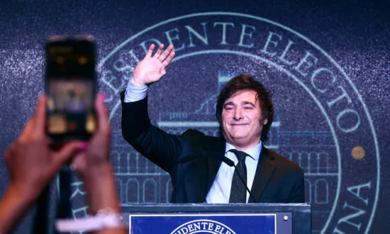 Analysis: Undaunted by Challenges, Argentina Takes a Sharp Right Turn