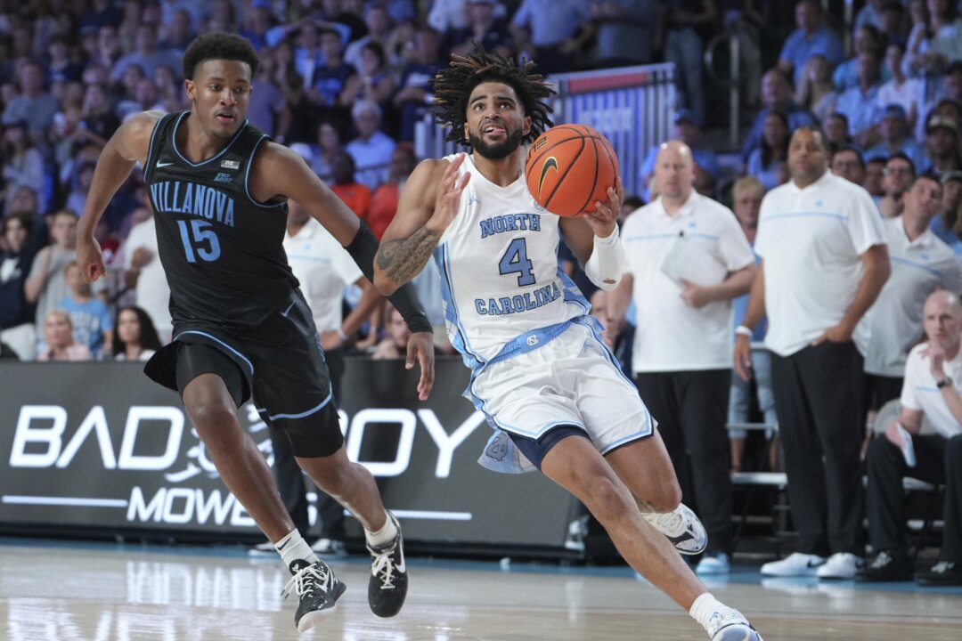 Villanova Beats No. 14 North Carolina 83–81 in OT, Advances to Title Game at Battle 4 Atlantis