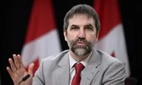 MPs Want Environment Minister to Appear Before Committee to Discuss Remarks on Halting New Road Funds