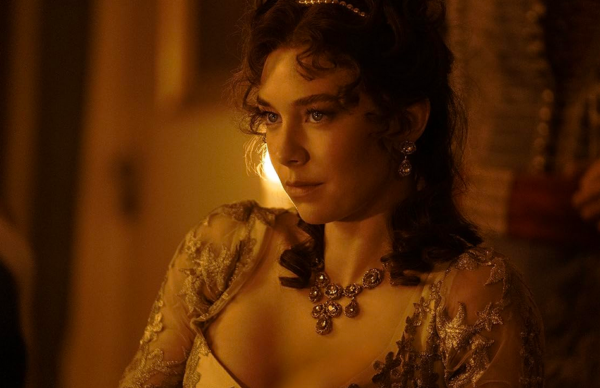 woman with necklace in NAPOLEON