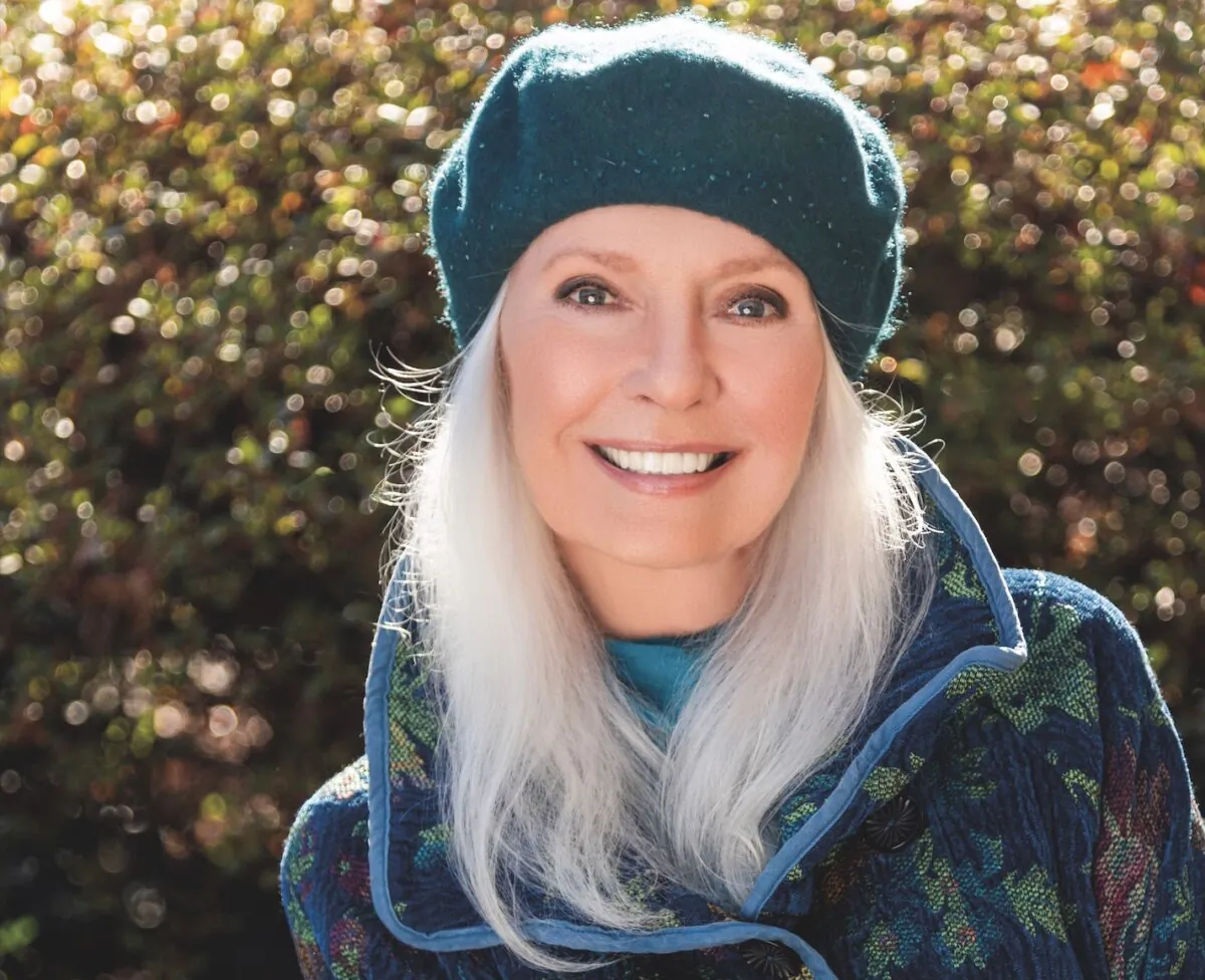 Ms. O’Neill has
appeared in dozens of
movies and television
shows since her
breakout role in
“The Summer of ’42.” (Courtesy of Jennifer OʼNeill)