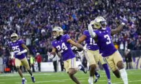 AP Top 25 Takeaways: Back Door to the College Football Playoff Is Likely to Be Blocked This Season