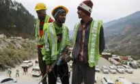 After Machines Fail, ‘Rat Miners’ to Help Rescue 41 Men Stuck in Indian Tunnel