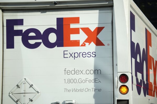 FedEx Announces Surprise Separation