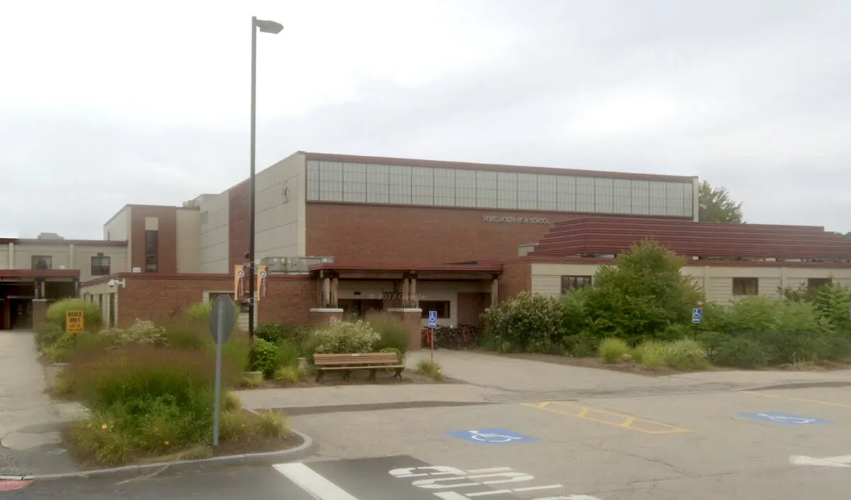 Portsmouth High School in Portsmouth, N.H., in September 2019. (Google Maps/Screenshot via The Epoch Times)