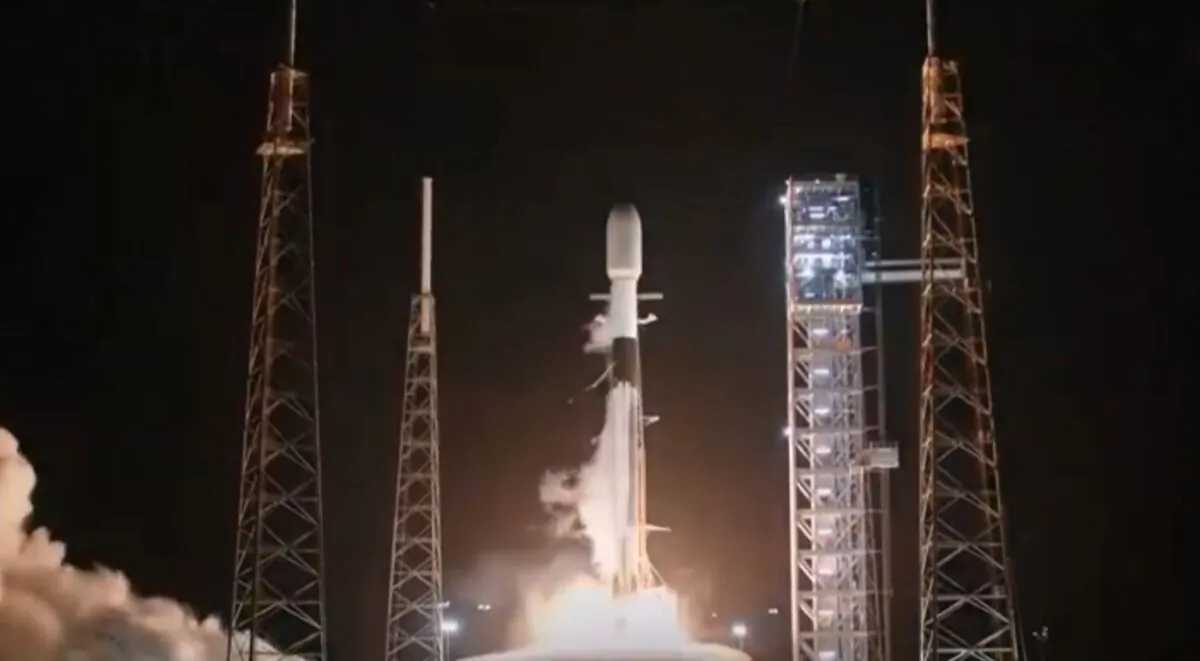 SpaceX launches a Falcon 9 rocket with satellites for the Starlink internet system from Cape Canaveral in Fla., on Nov. 27, 2023. (SpaceX via AP/Screenshot via NTD)