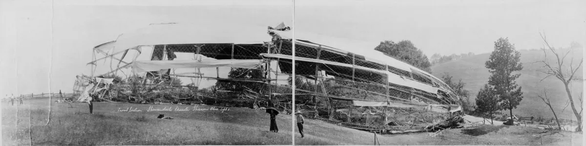 The front section of the Shenandoah wreck. The disaster was considered criminal negligence on the part of the Army and Navy by Gen. Mitchell. Library of Congress. (Public Domain)